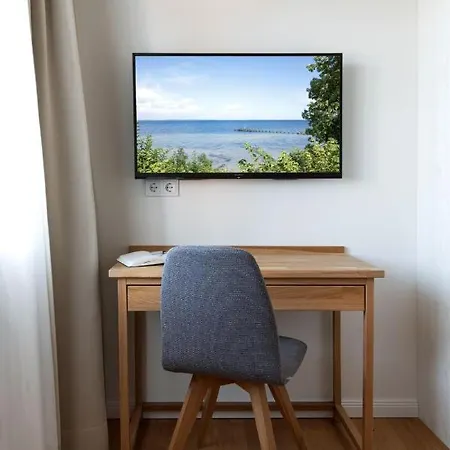 Reetdorf Geltinger Birk Atelierhaus Regenbogen * Nieby (Nieby, Schleswig-Flensburg)