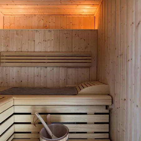 Ferienhaus Reetdorf Geltinger Birk Atelierhaus Regenbogen