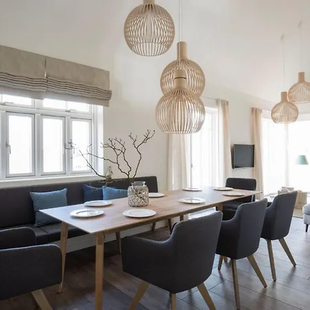 בית נופש Reetdorf Geltinger Birk Atelierhaus Regenbogen Nieby (Nieby, Schleswig-Flensburg)